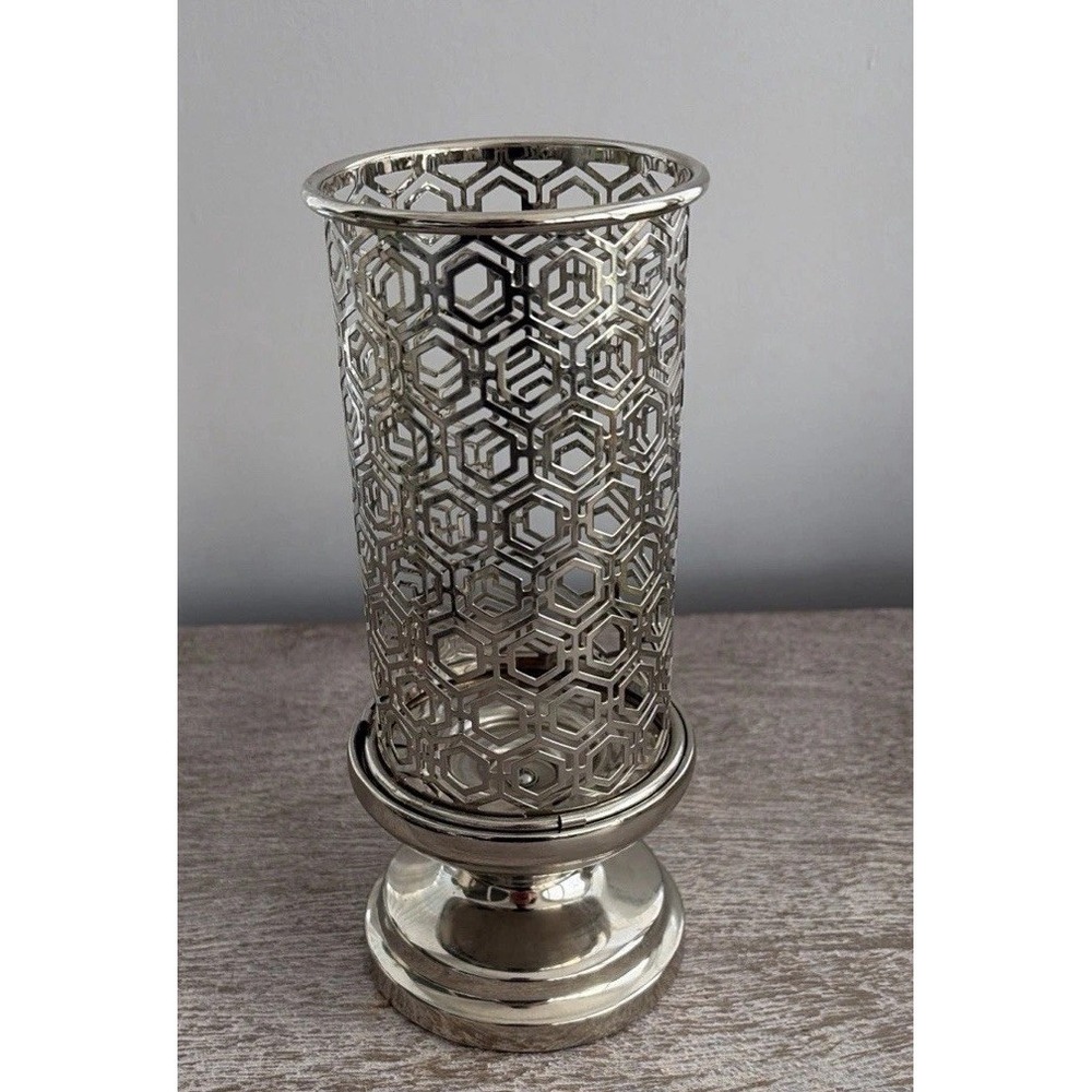 Vintage Cutout Ornate Silver Metal Candleholder Tea light Pillar Vase Decor